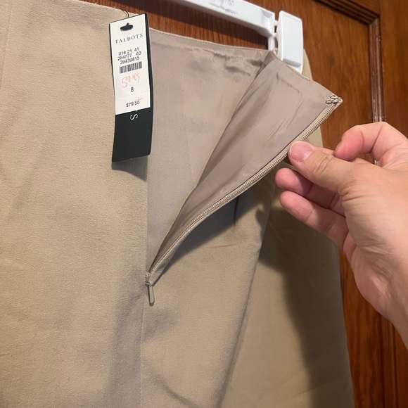 Talbots NWT Women’s Tan Skirt Size 8 - Picture 4 of 4